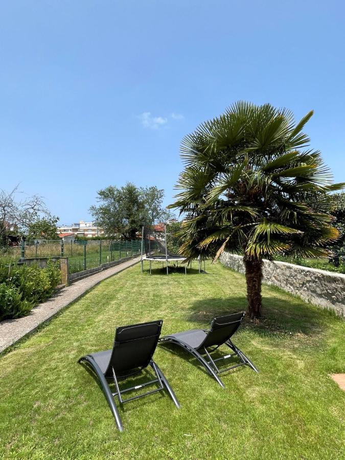 La Santina Y Su Jardin Apartment Avilés Exterior foto