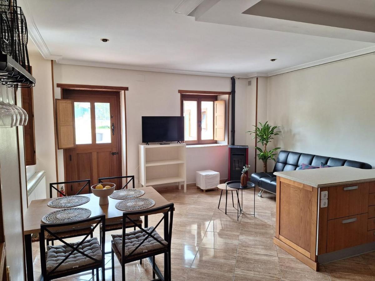 La Santina Y Su Jardin Apartment Avilés Exterior foto